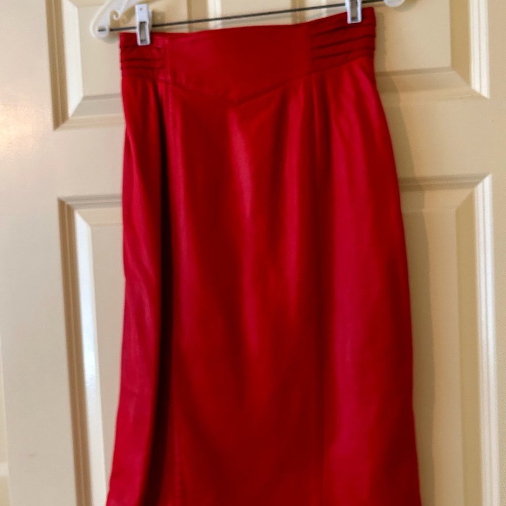 Bagatelle Red Leather Pencil Skirt
